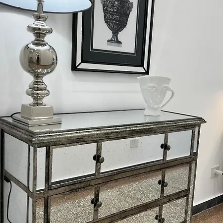 Affittacamere La Corte di Partenope Luxury Suite 3*