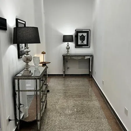 La Corte di Partenope Luxury Suite Affittacamere Napoli