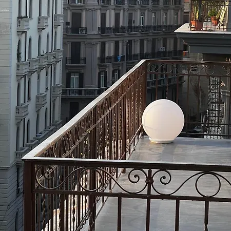 La Corte di Partenope Luxury Suite Affittacamere